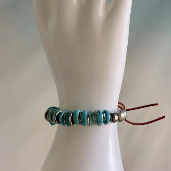 Turquoise Metal and Leather Bracelet - Picture 5 of 6